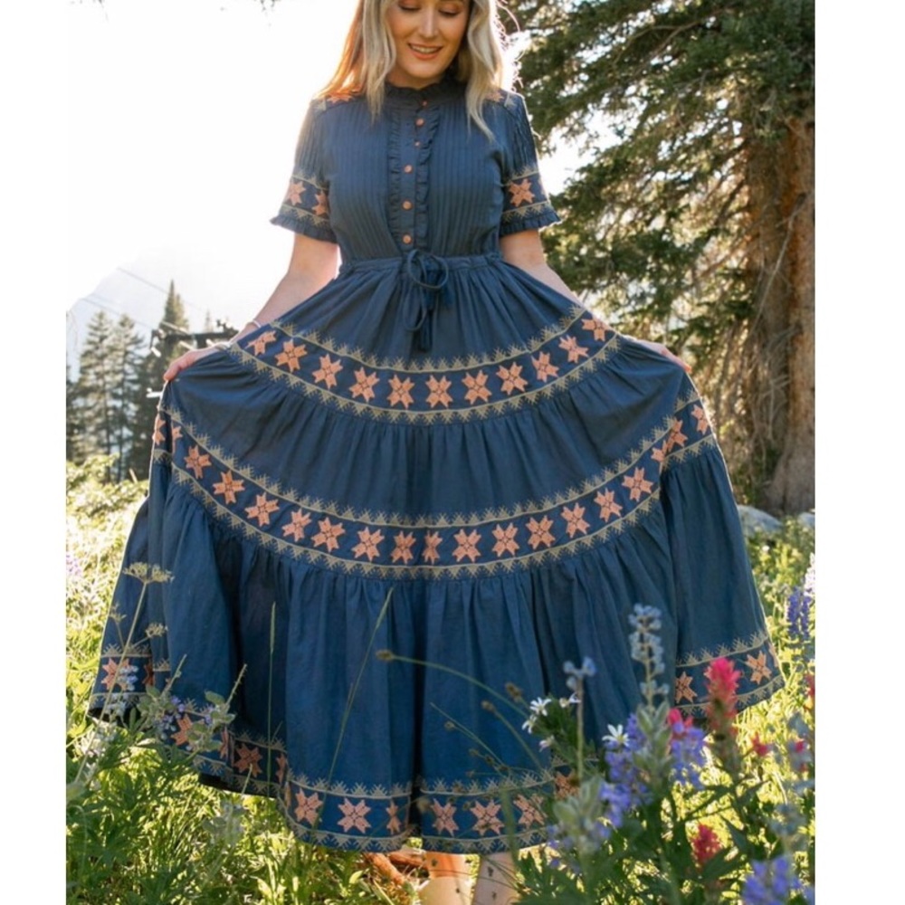 NWT Embroidered Maxi Dress